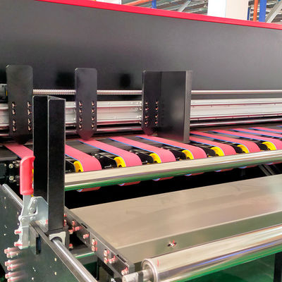 De Digitale Printer On Corrugated Cardboard van groot Formaatinkjet